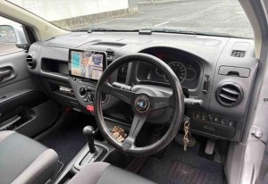 Nissan AD