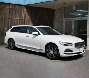 Volvo V90