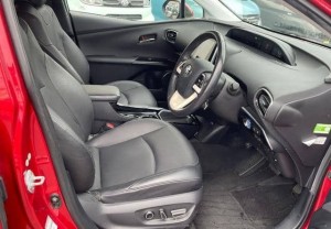 Toyota Prius PHV