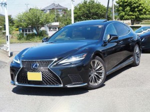 Lexus LS500h
