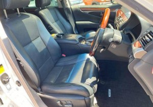 Lexus LS600h