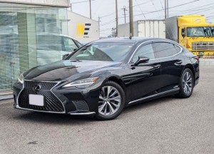 Lexus LS500h