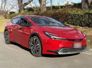 Toyota Prius PHV