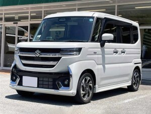 Suzuki Spacia