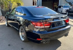 Lexus LS600h