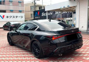 Lexus IS300