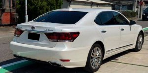Lexus LS600hL