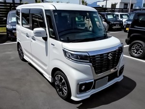 Suzuki Spacia