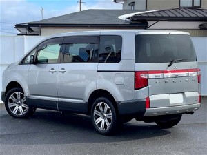 Mitsubishi Delica D:5