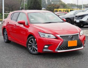 Lexus CT200h