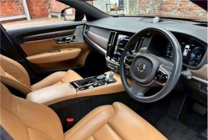 Volvo V90