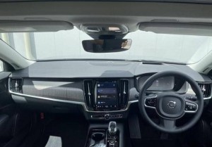 Volvo V90