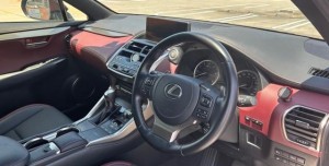 Lexus NX300