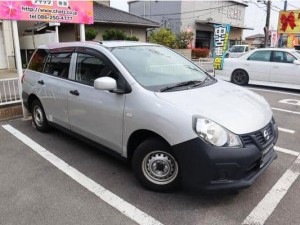 Nissan AD
