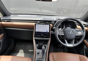 Lexus LBX
