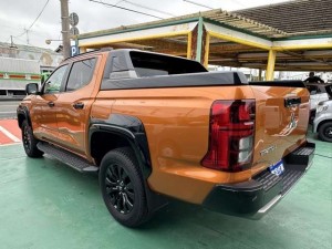 Mitsubishi Triton