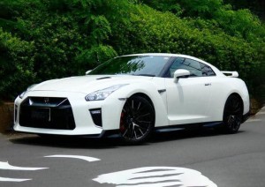 Nissan GT-R