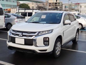 Mitsubishi RVR