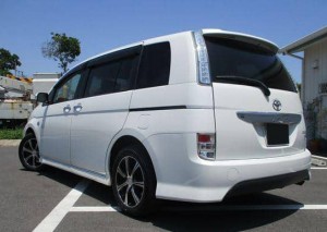 Toyota Isis