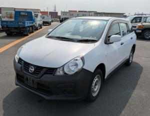 Nissan AD