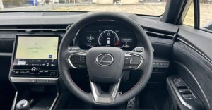 Lexus LBX