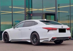 Lexus LS500