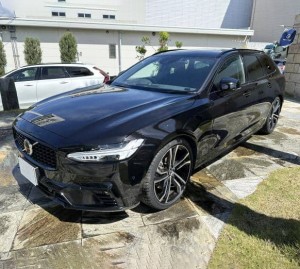 Volvo V90
