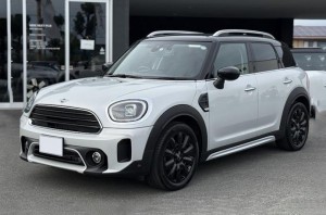 MINI Crossover