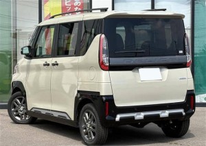 Mitsubishi Delica Mini