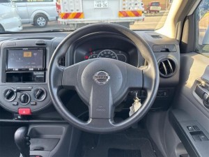 Nissan AD