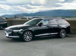 Volvo V90