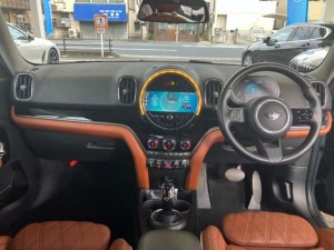 MINI Crossover