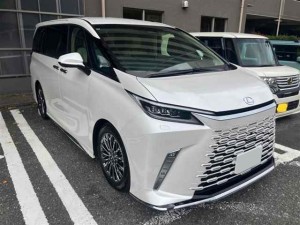 Lexus LM500h