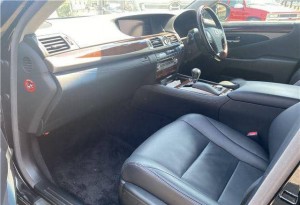 Lexus LS600hL
