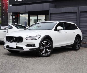 Volvo V90