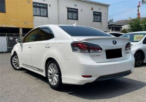 Lexus HS250h