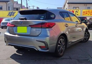 Lexus CT200h