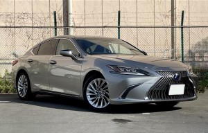 Lexus ES300h