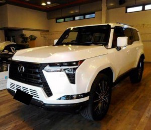 Lexus GX550