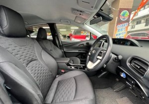 Toyota Prius PHV