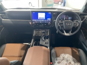 Lexus GX550
