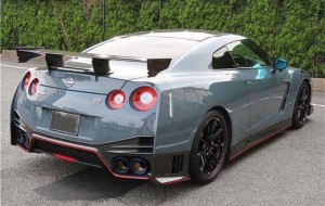 Nissan GT-R