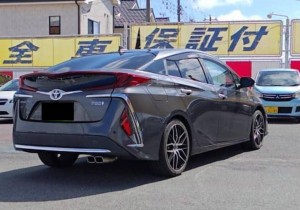 Toyota Prius PHV