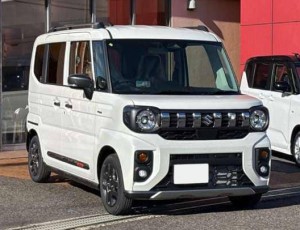 Suzuki Spacia