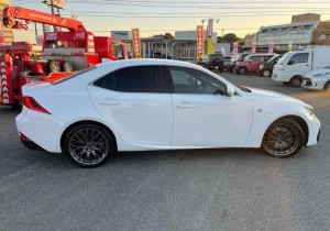 Lexus IS200t
