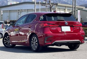 Lexus CT200h