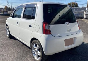 Daihatsu Esse