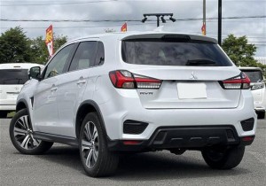 Mitsubishi RVR