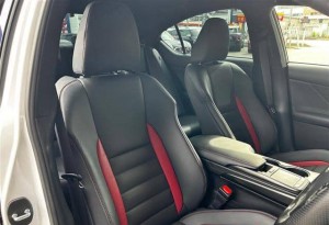 Lexus IS300