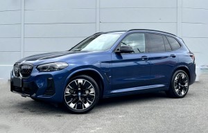 BMW iX3